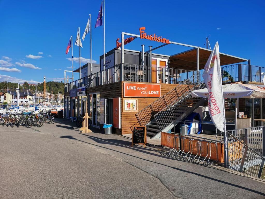 Ubytovani Na Jachte Lipno nad Vltavou Exterior photo